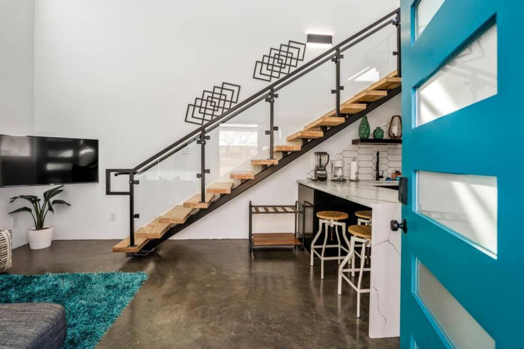 Quantum Tiny Loft At East End Revitalized Х'юстон Екстер'єр фото