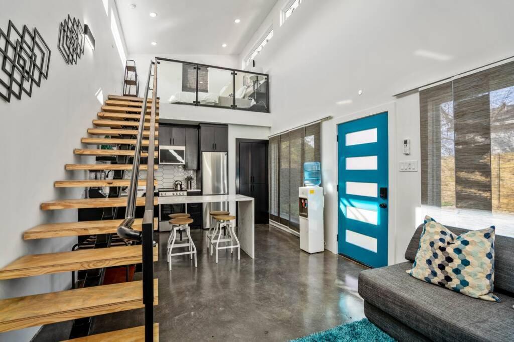 Quantum Tiny Loft At East End Revitalized Х'юстон Екстер'єр фото